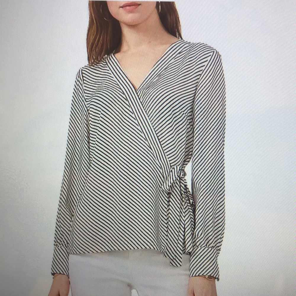 Vince Camuto Long Sleeves striped wrap front blouse XL